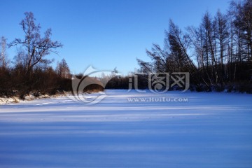 森林冬季冰雪风光