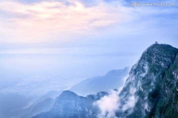 峨眉山万佛顶日出