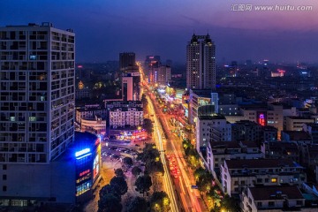 桐乡庆丰路夜景