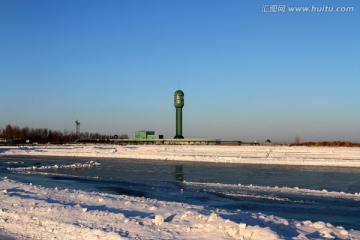 湿地 芦苇 冬天 观光塔 白雪