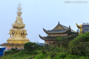 峨眉山金顶