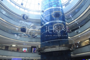 百貨中庭