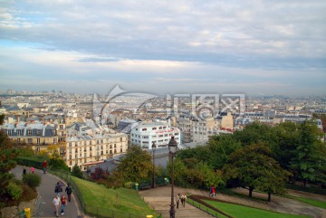 蒙马特高地俯瞰巴黎