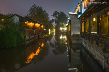 南浔古镇夜景 白墙灰瓦