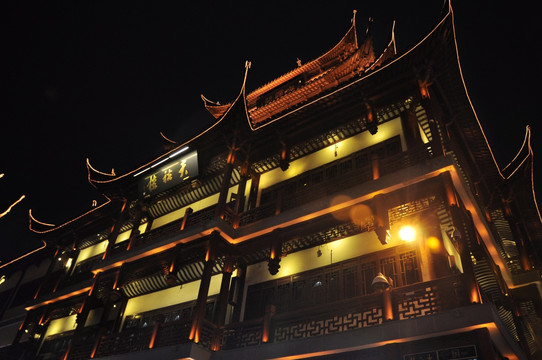 上海豫园天祐楼古建筑夜景