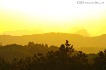 远山 山脉