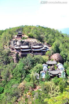 石宝山 石钟寺