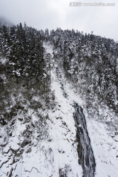 海螺沟冬季景色 冰河 竖片