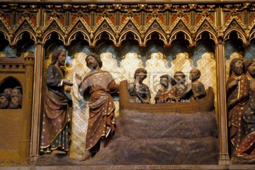 巴黎圣母院 圣经故事雕塑群