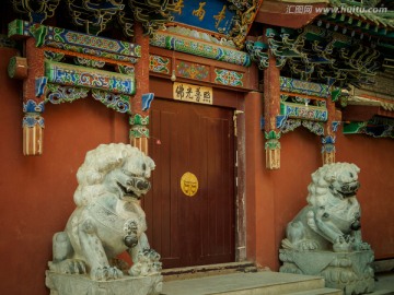 白塔山法雨寺