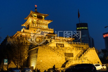 济南解放阁夜景