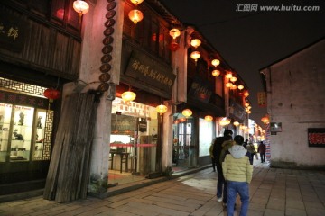 七里山塘老街夜景