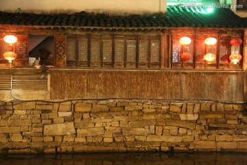 七里山塘老街夜景