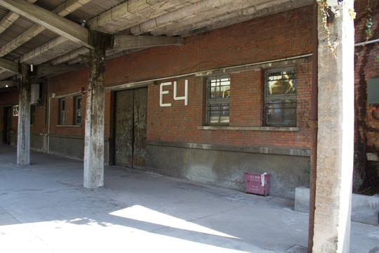红砖厂旧火车站台