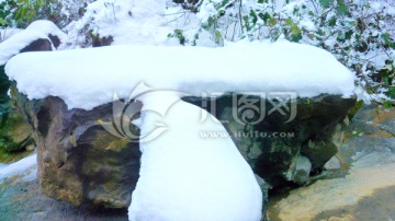 山石积雪 山野雪景