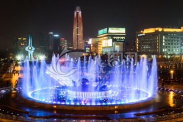 济南泉城广场音乐喷泉夜景