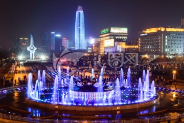 济南泉城广场音乐喷泉夜景