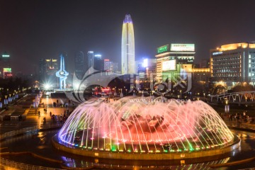 泉城广场音乐喷泉夜景