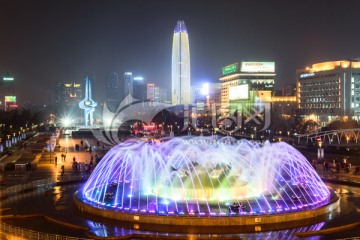 泉城广场音乐喷泉夜景