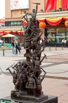 抗战题材雕塑 欢呼胜利