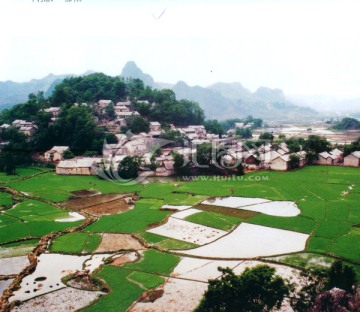 山寨 西部民居 西部山区风景