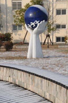 瑞雪兆申城