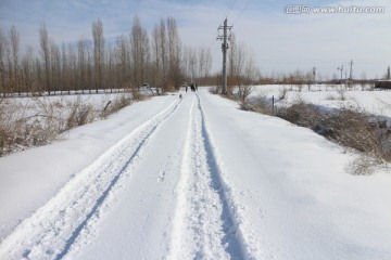 雪地车辙