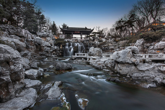 扬州风光双峰云栈