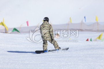 滑雪