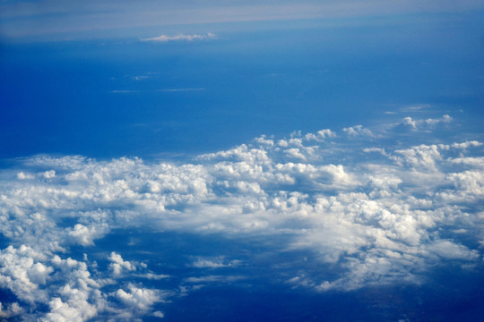 云层上的云 飞机上拍的云