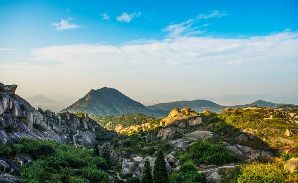 大山 奇石