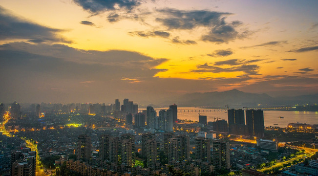 都市夜景 瓯江