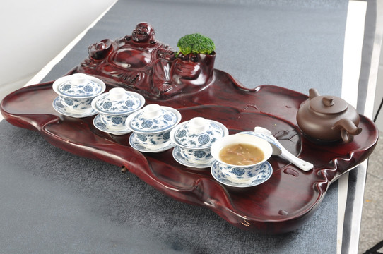 養(yǎng)生全驢煲