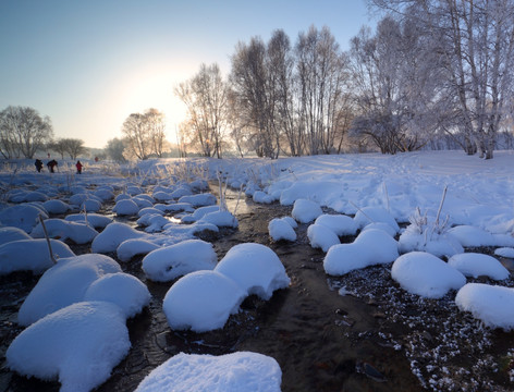 乌兰布统草原雪景