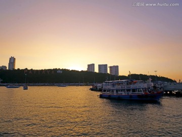 泰国芭提雅夕阳晚霞夜景