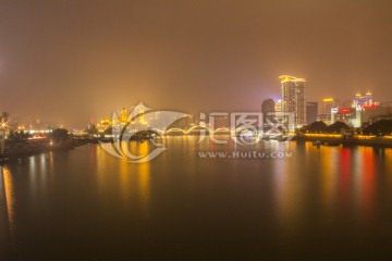 閩江夜景