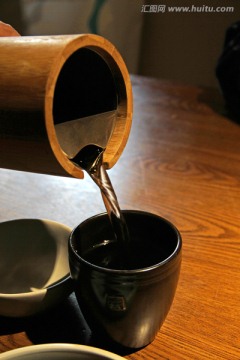 竹筒陶瓷茶
