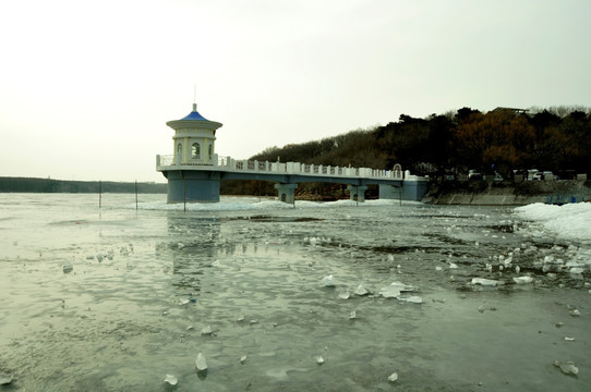 冬季湖面