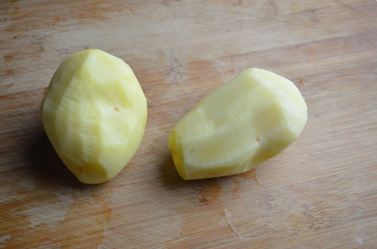 两只土豆