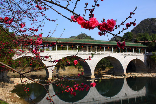 桂林花桥