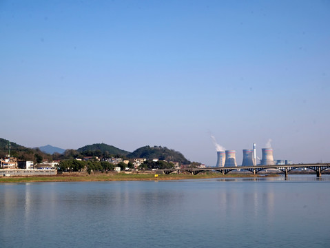 浙能兰溪电厂南门大桥全景