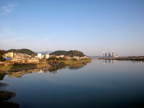 浙能兰溪电厂大云山景区全景