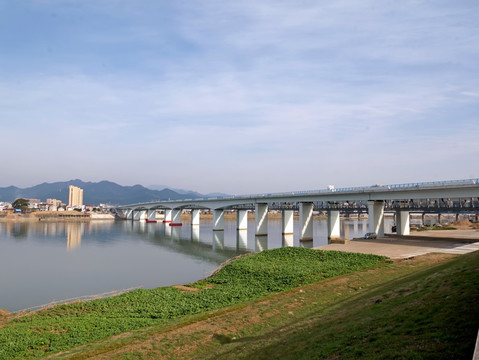 兰溪兰江金角大桥黄湓村全景