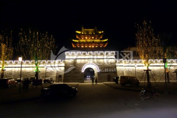 閬中古城夜景 城墻 城門 城樓