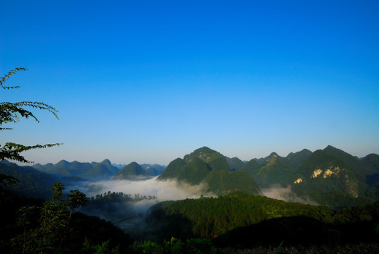 云山雾海