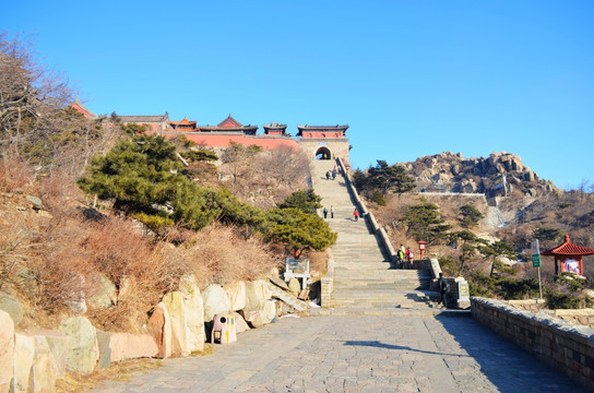 山东泰山岱庙