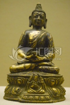 藏传佛教文物 明代长寿佛铜像