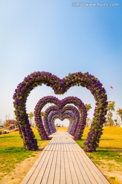 爱心花架 走廊