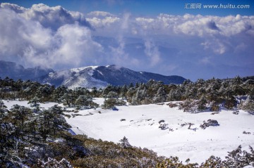 昆明轿子雪山