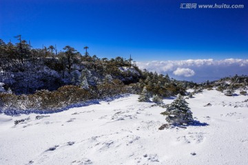 昆明轿子雪山